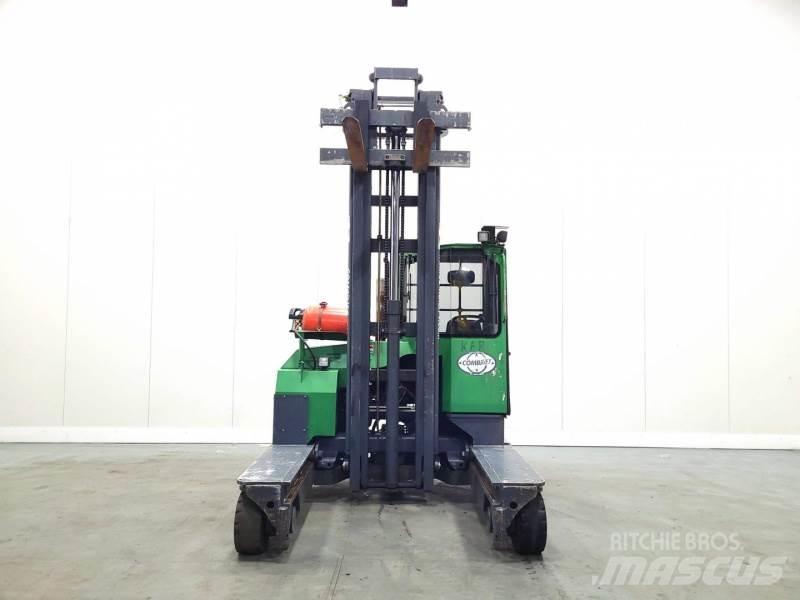Combilift C4000 Чотириходові річ-траки