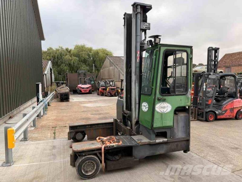 Combilift C4000 Чотириходові річ-траки