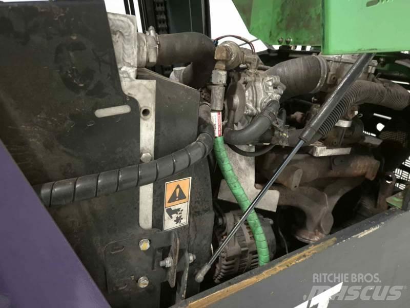 Combilift C4000 Чотириходові річ-траки