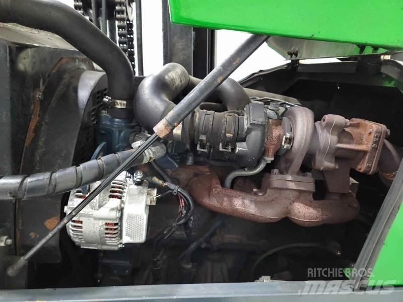 Combilift C4800 Бокові навантажувачі