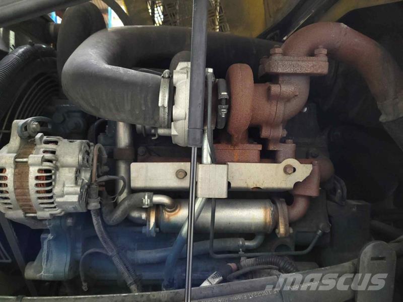 Combilift C7000 Чотириходові річ-траки