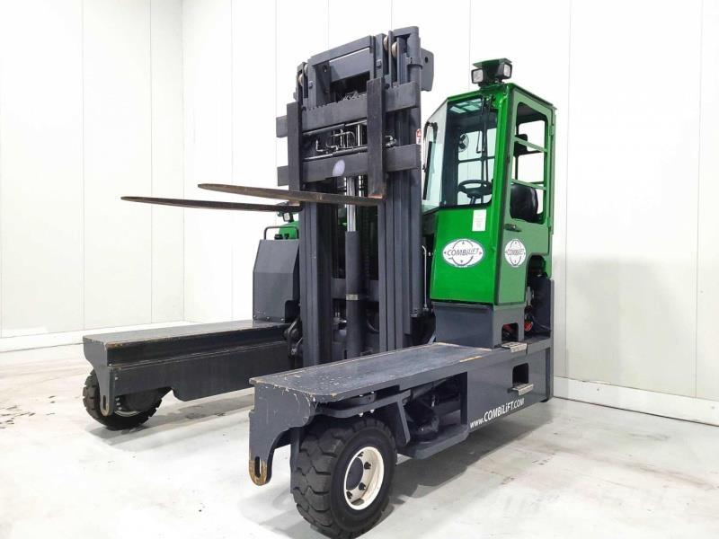 Combilift C8000 GAS Чотириходові річ-траки