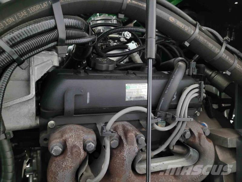 Combilift C8000 GAS Чотириходові річ-траки