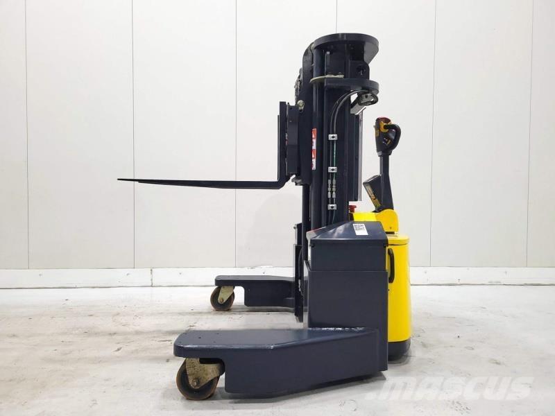 Combilift WR4 Річстакери