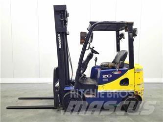 Doosan D20SC-5 Дизельні навантажувачі