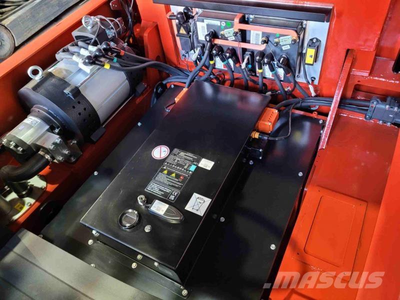 EP CPD50L1 560 HC Електронавантажувачі