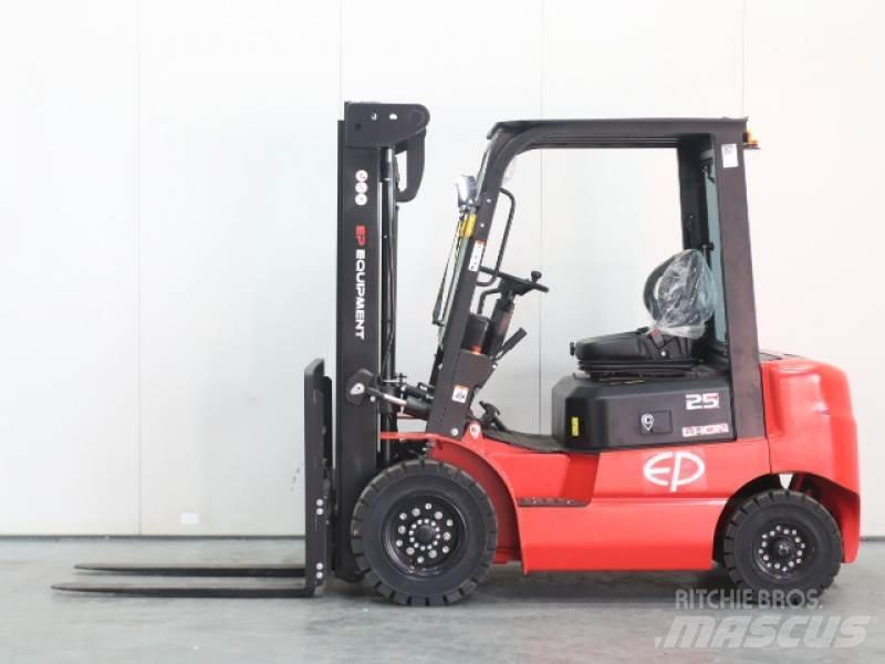 EP EFL252 205 HC RENTAL Електронавантажувачі