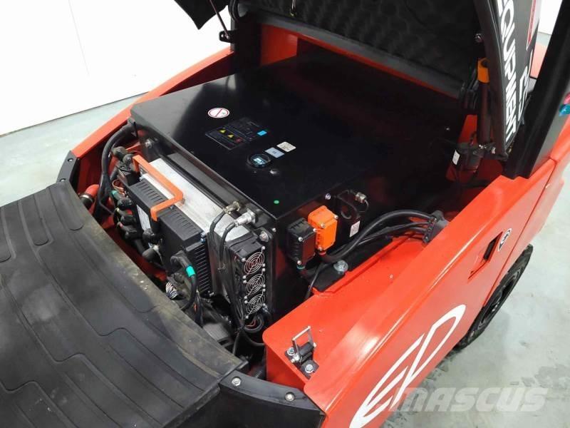 EP EFL253B 205 NC RENTAL Електронавантажувачі