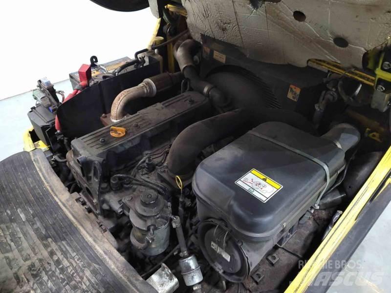 Hyster H2.0XT Дизельні навантажувачі