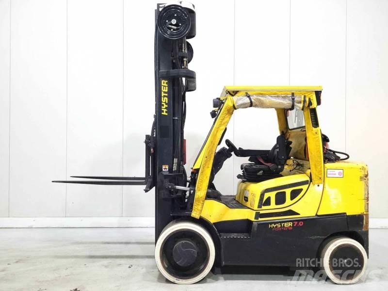 Hyster S7.00FT Газові навантажувачі