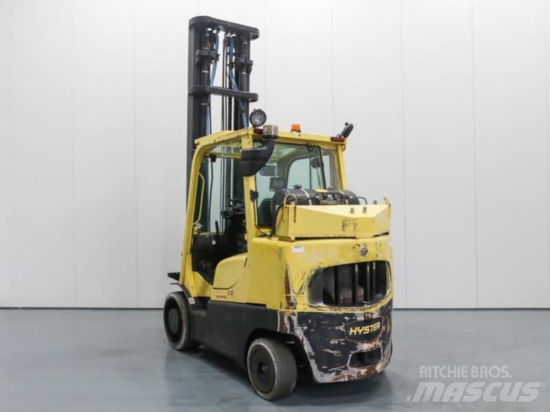 Hyster S7.00FT Газові навантажувачі