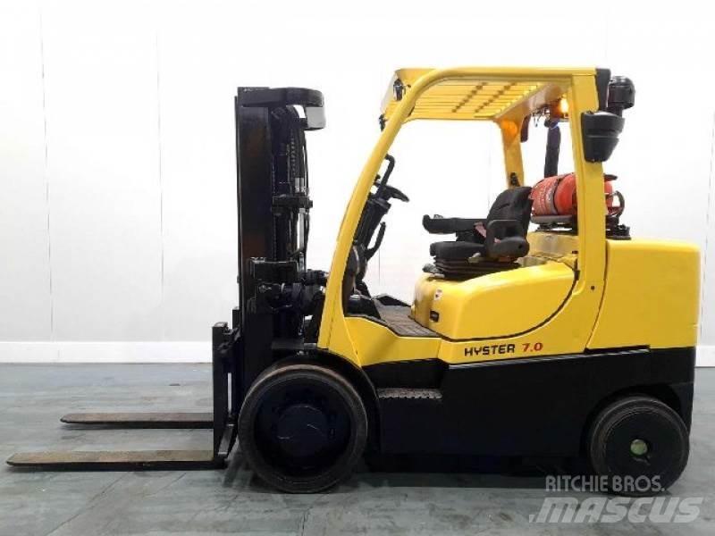 Hyster S7.00FT Газові навантажувачі