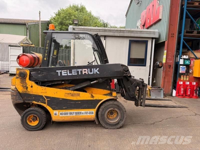 JCB TLT30G Телескопічні навантажувачі