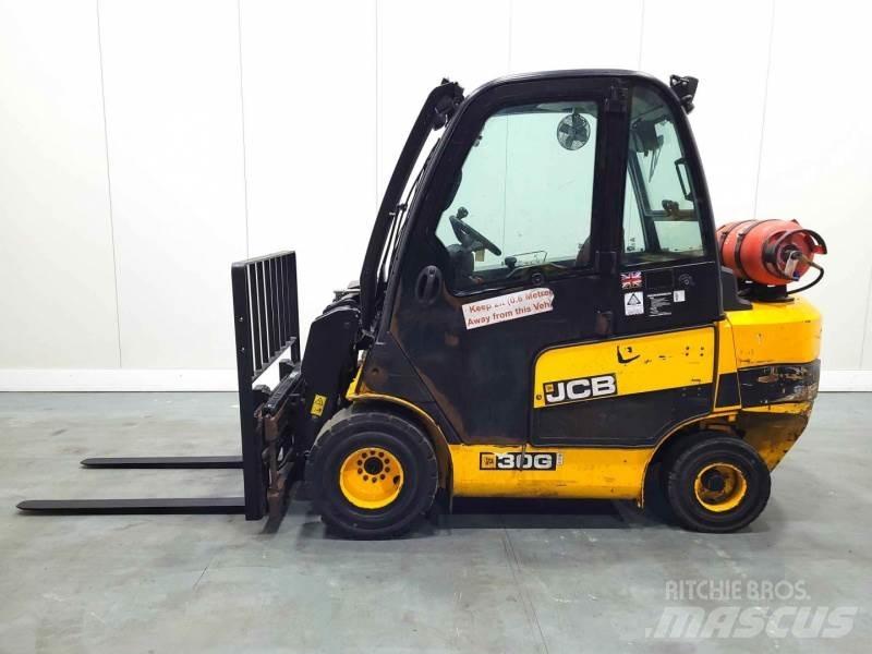 JCB TLT30G Телескопічні навантажувачі