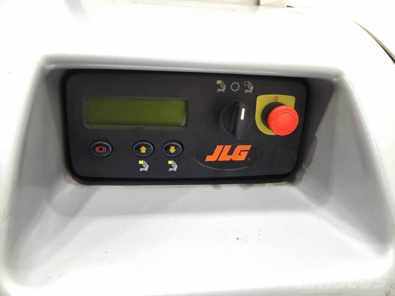 JLG 20MVL Підйомники-ножиці