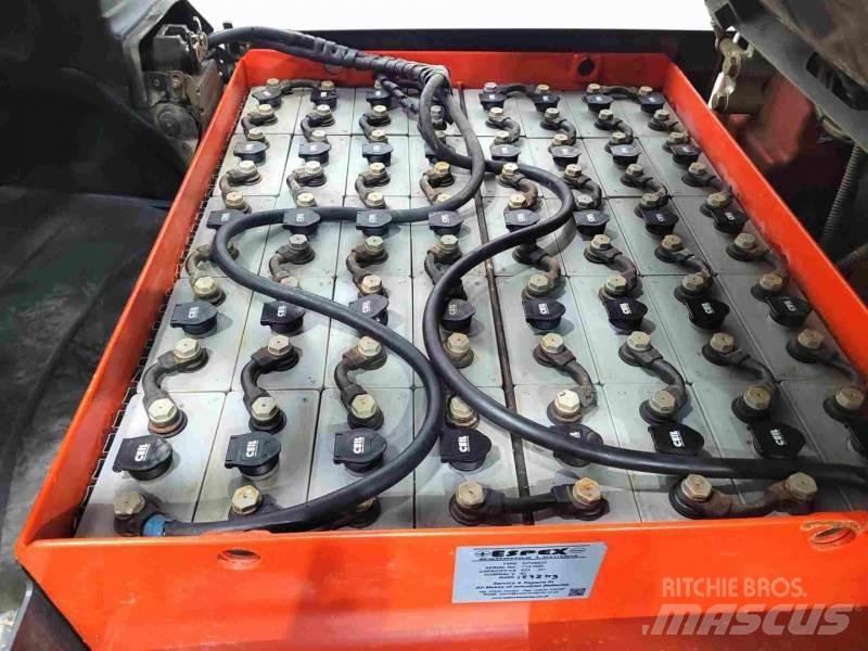 Linde E40 Електронавантажувачі