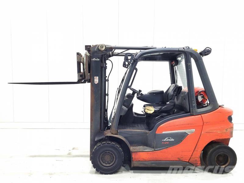 Linde H25T-01 Газові навантажувачі