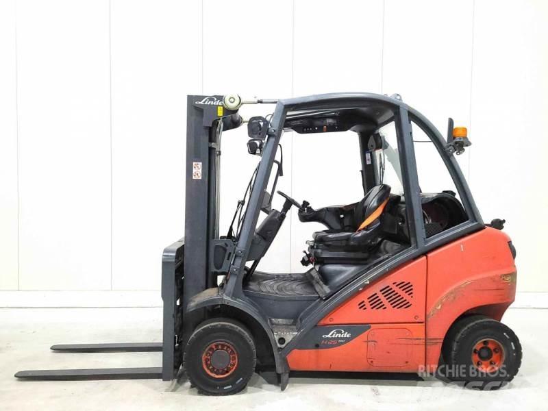 Linde H25T-02 Газові навантажувачі