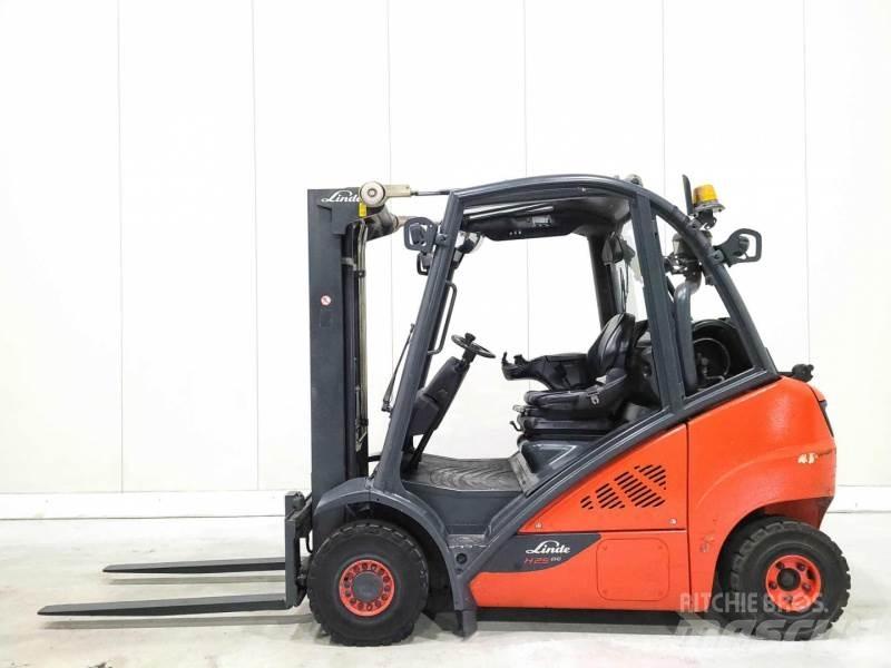 Linde H25T-02 Газові навантажувачі