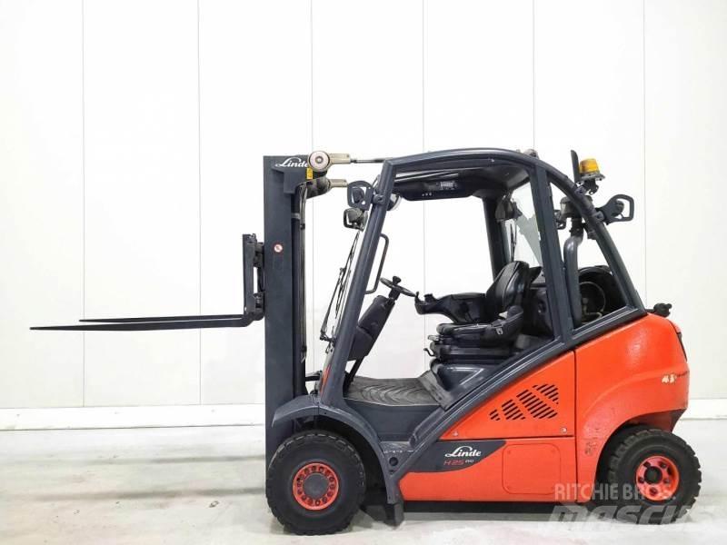 Linde H25T-02 Газові навантажувачі