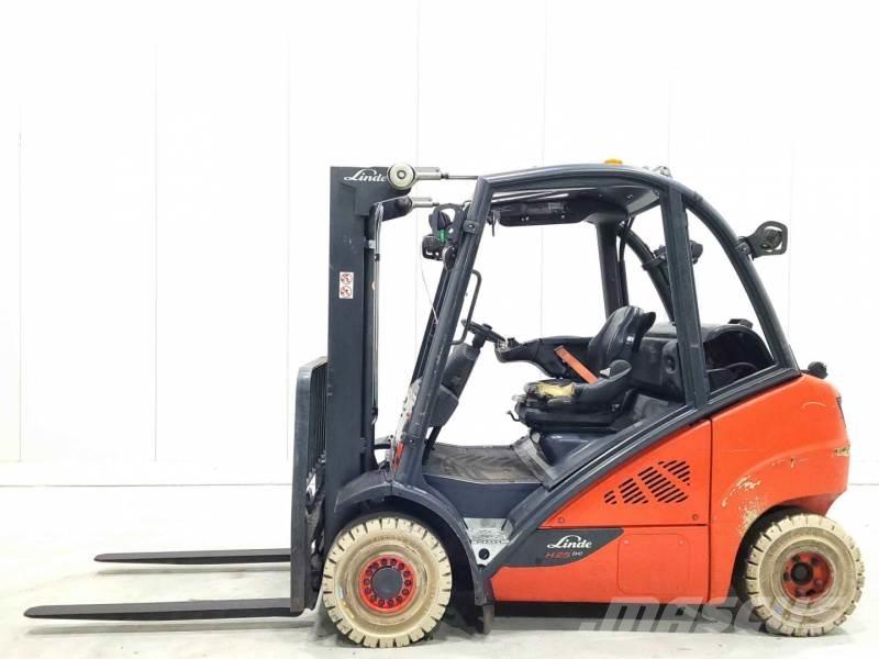 Linde H25T-02 RENTAL Газові навантажувачі