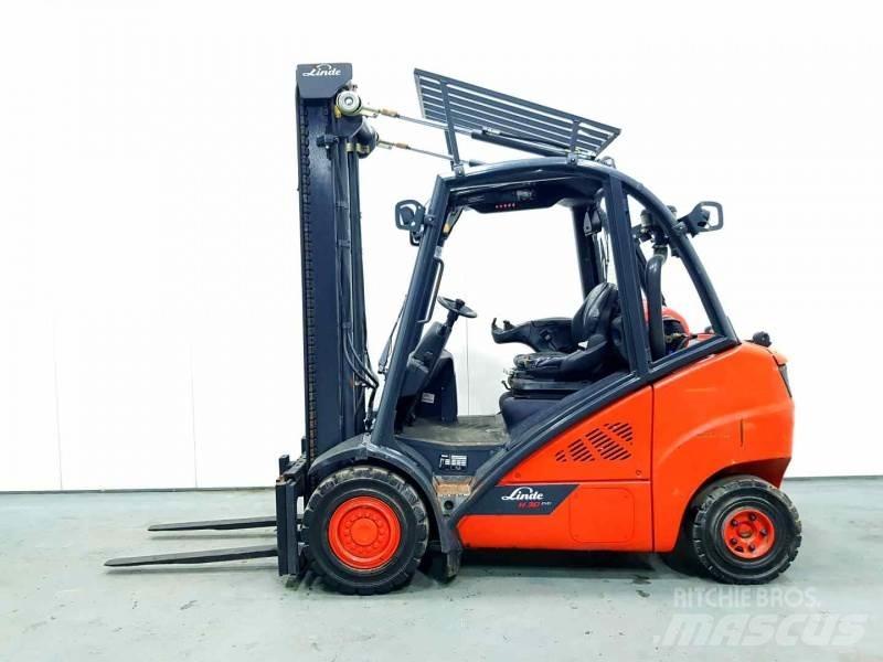 Linde H30T - 02 Газові навантажувачі