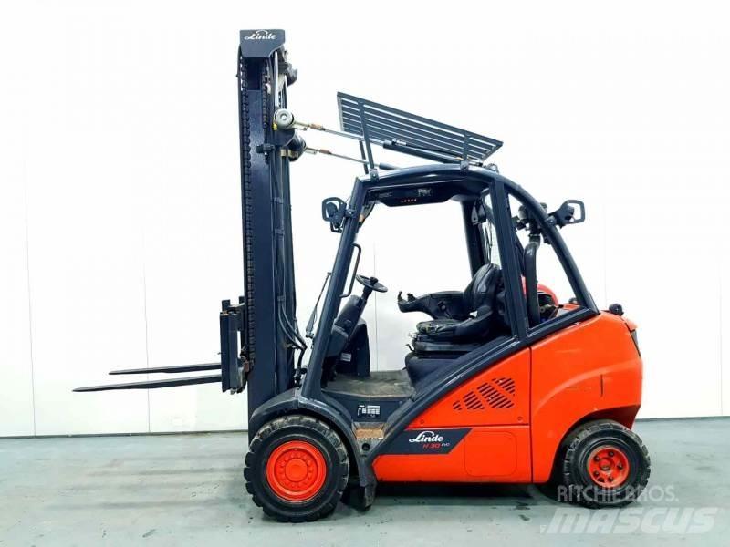 Linde H30T - 02 Газові навантажувачі