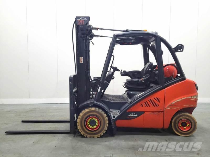 Linde H30T-02 393 Газові навантажувачі