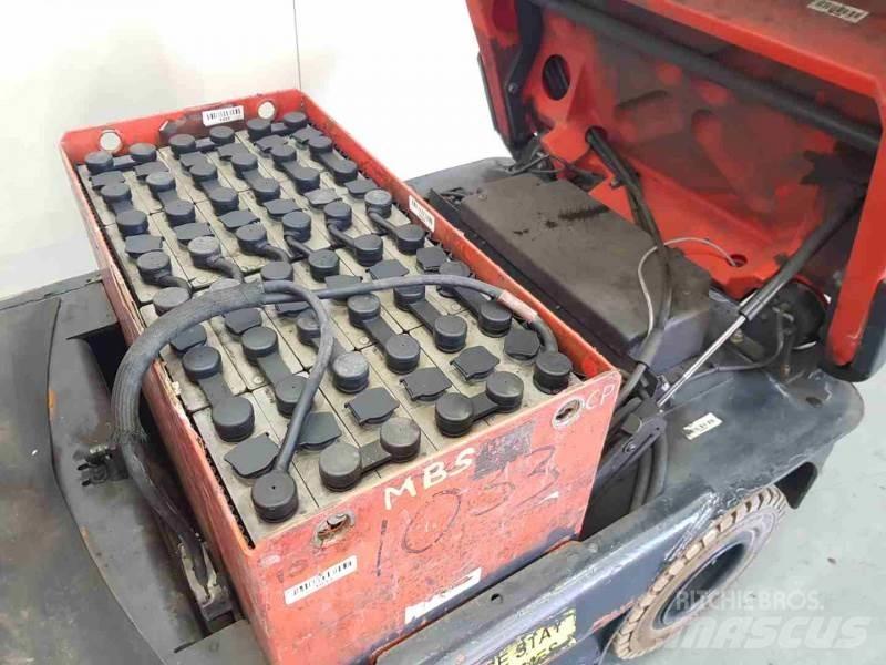 Linde P60 Тягачі колісні