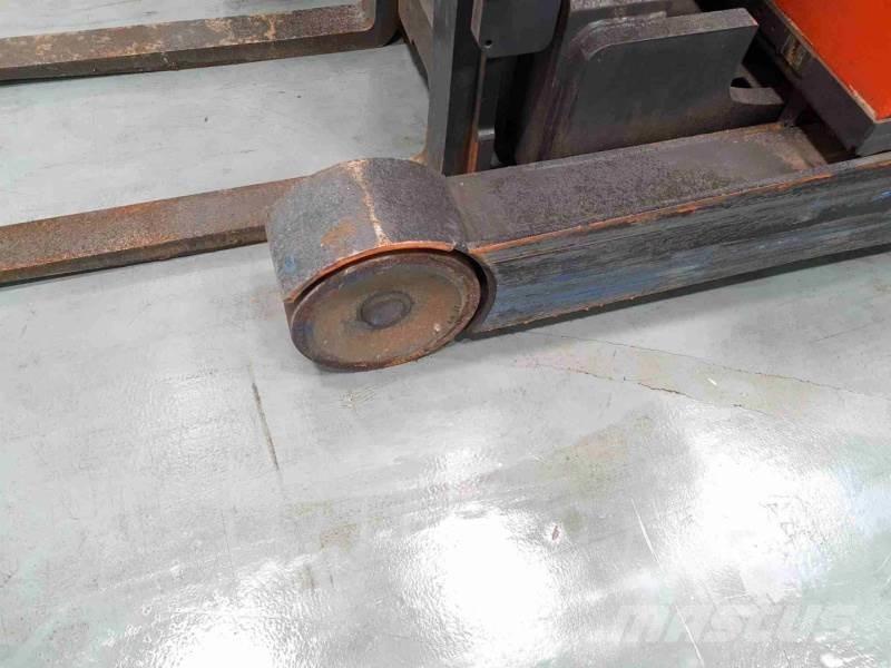 Linde R16HD-01 1120 Річ-трак із високим підйомом