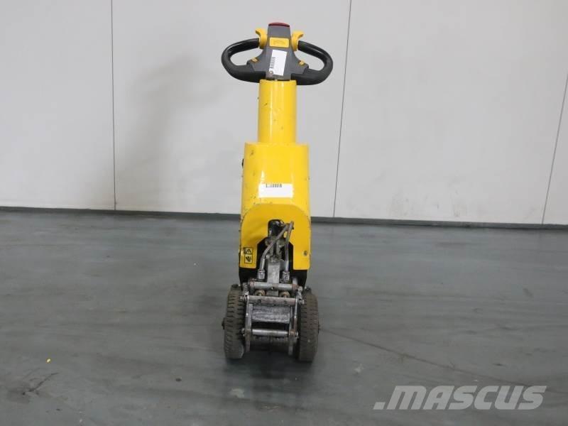  OTHER VEHICHLE SM100 PLUS Складська техніка - Інші