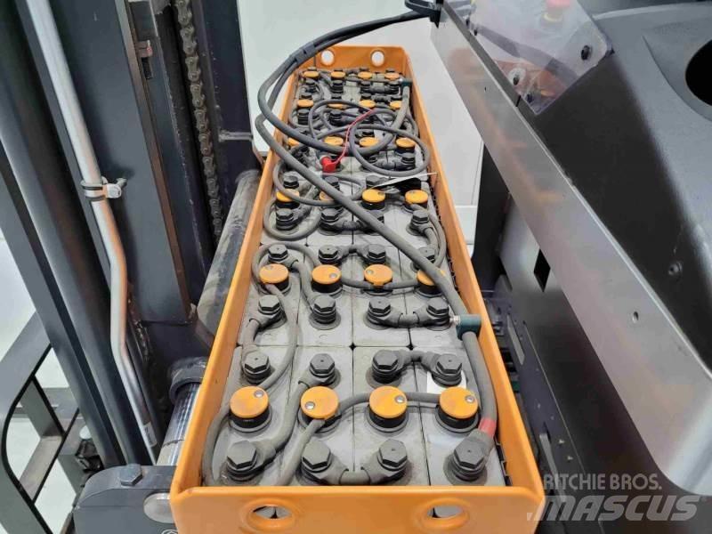 Still FM-X10 Річ-трак із високим підйомом