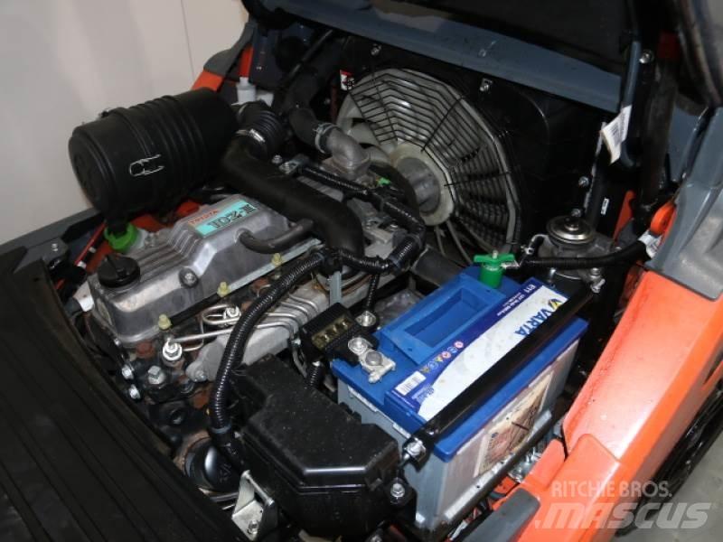 Toyota 02-8FDF30 Дизельні навантажувачі
