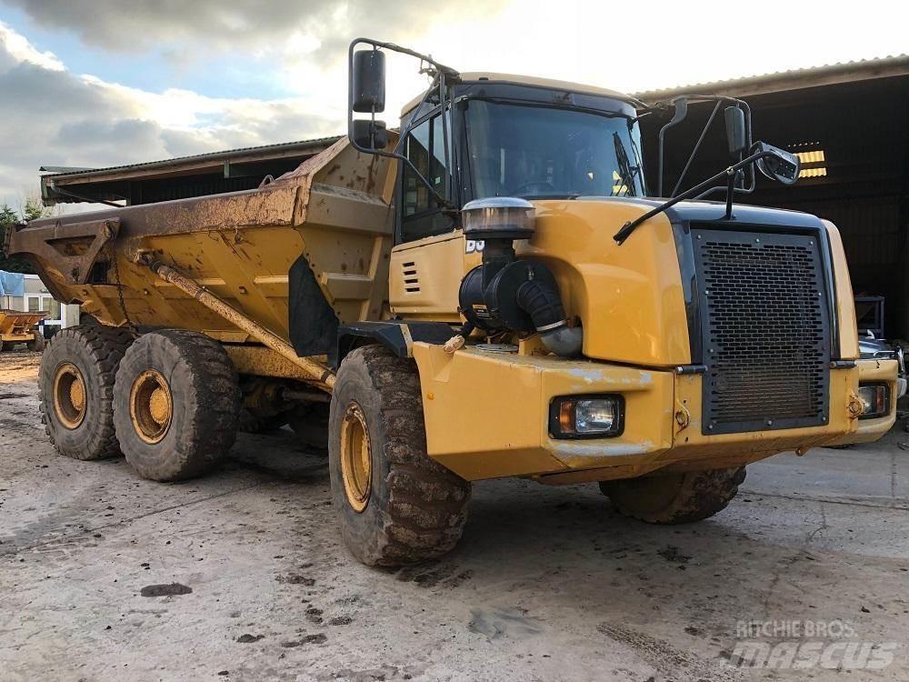 Bell D30D Кар`єрні самоскиди