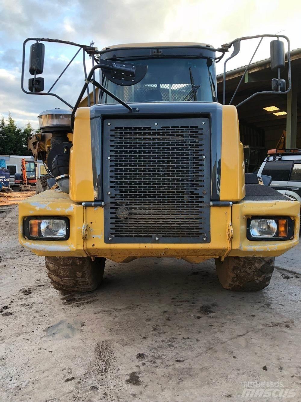 Bell D30D Кар`єрні самоскиди
