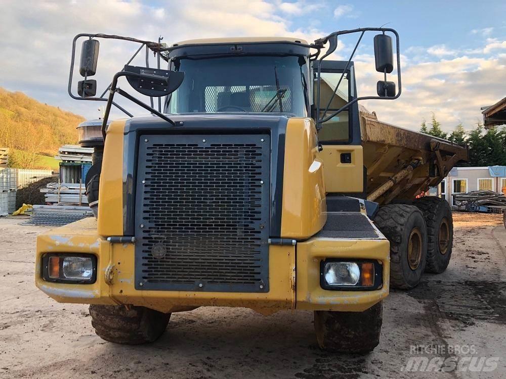Bell D30D Кар`єрні самоскиди