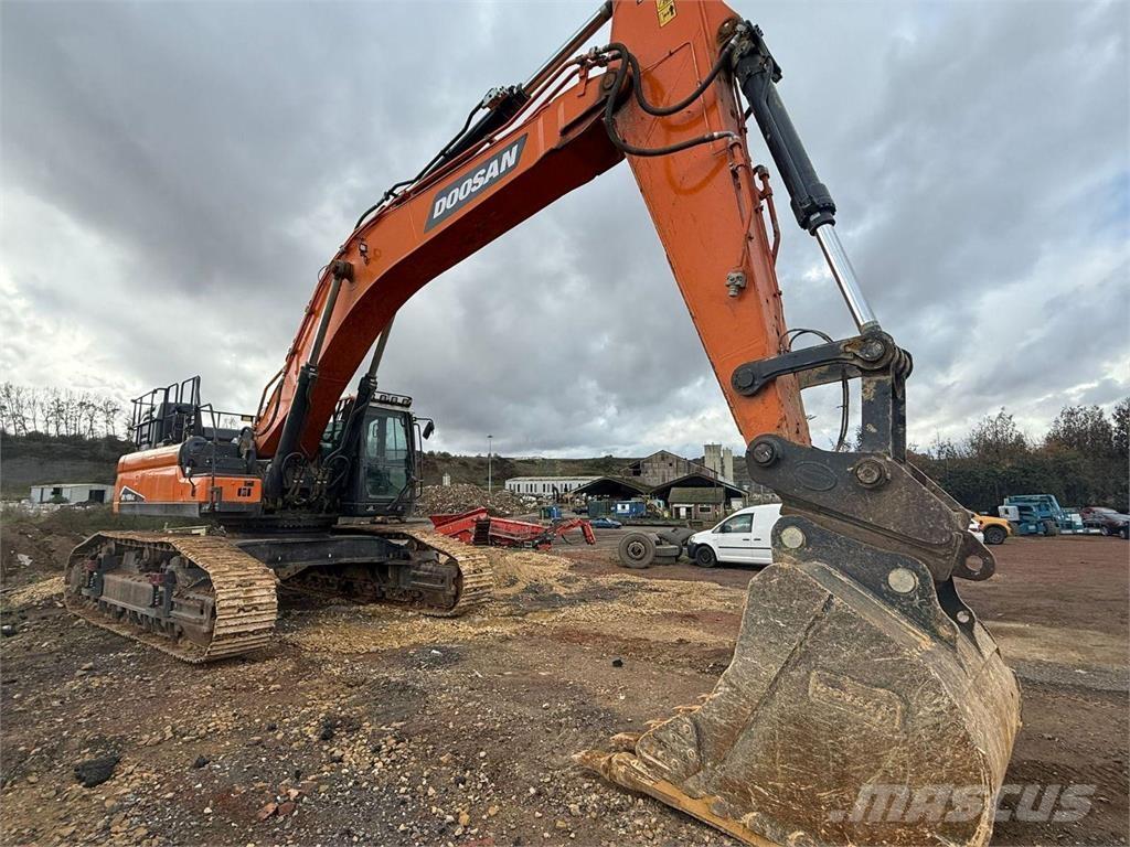 Doosan DX490LC-7K Гусеничні екскаватори