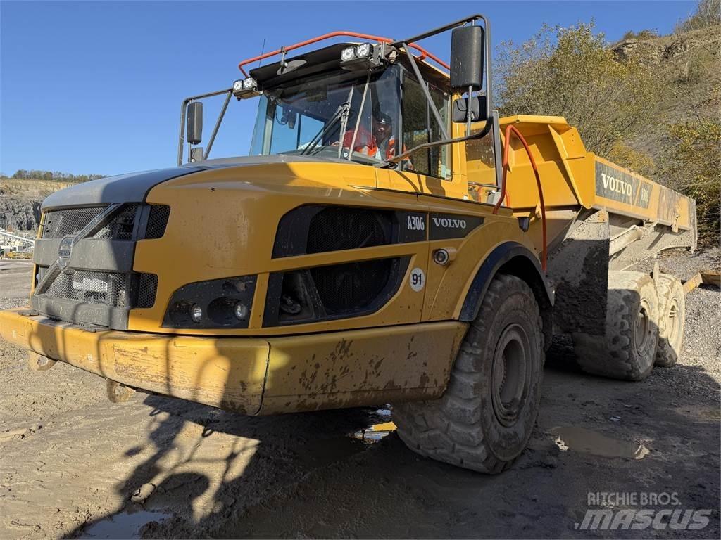 Volvo A30G Зчленовані самоскиди