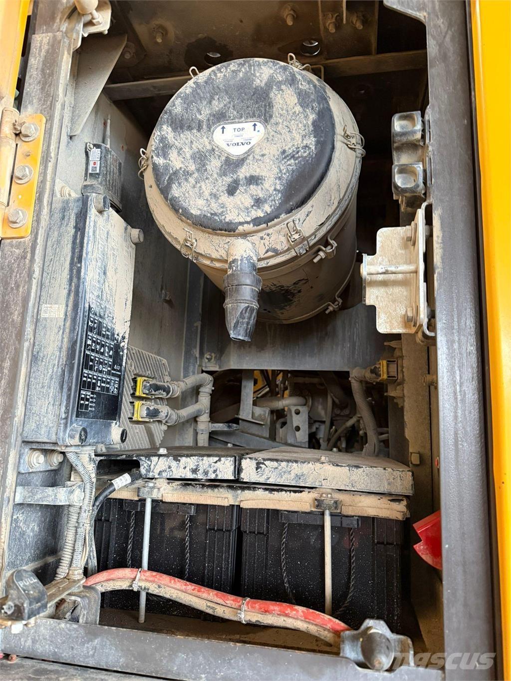 Volvo EC380EL Гусеничні екскаватори