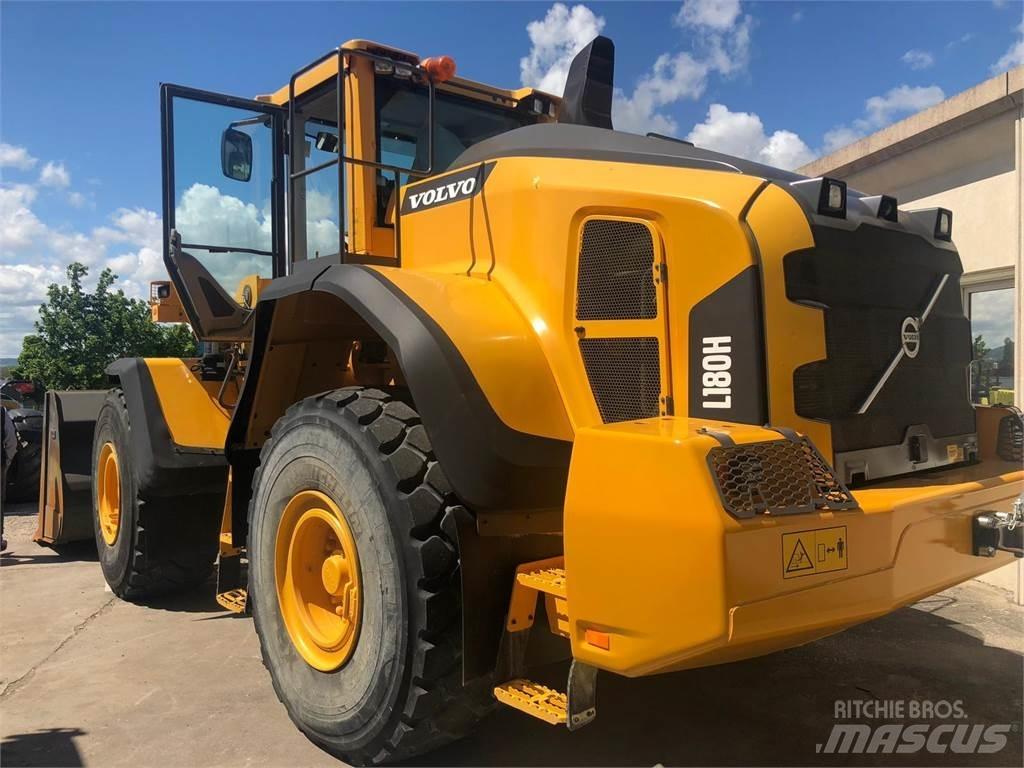 Volvo L180H Фронтальні навантажувачі
