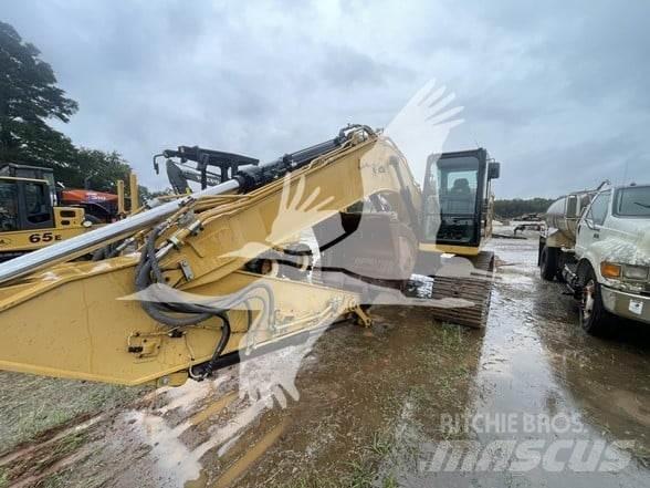 CAT 320 Гусеничні екскаватори