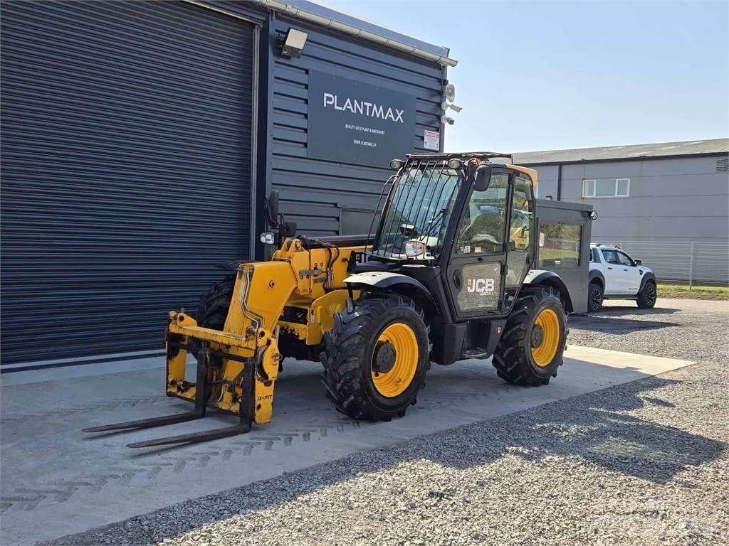JCB 535-95 Телескопічні навантажувачі