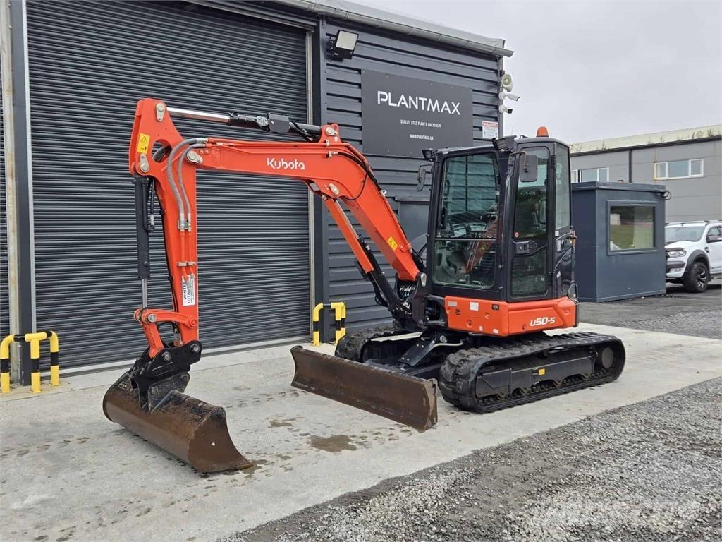 Kubota U50-5 Середні екскаватори 7т. - 12т.