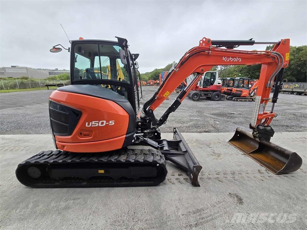 Kubota U50-5 Середні екскаватори 7т. - 12т.