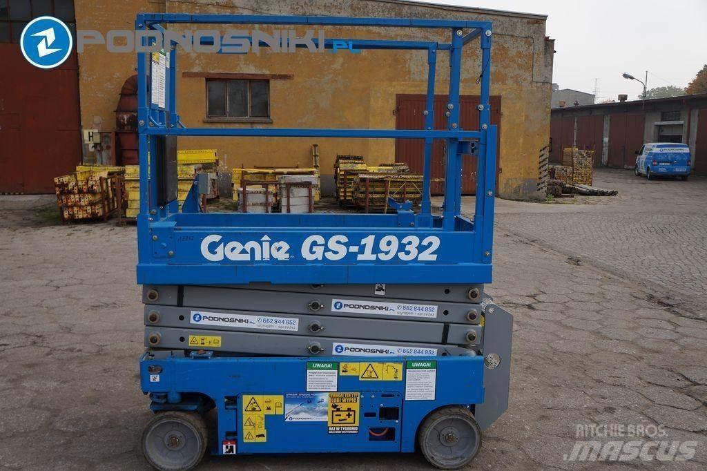 Genie 1932 Підйомники-ножиці
