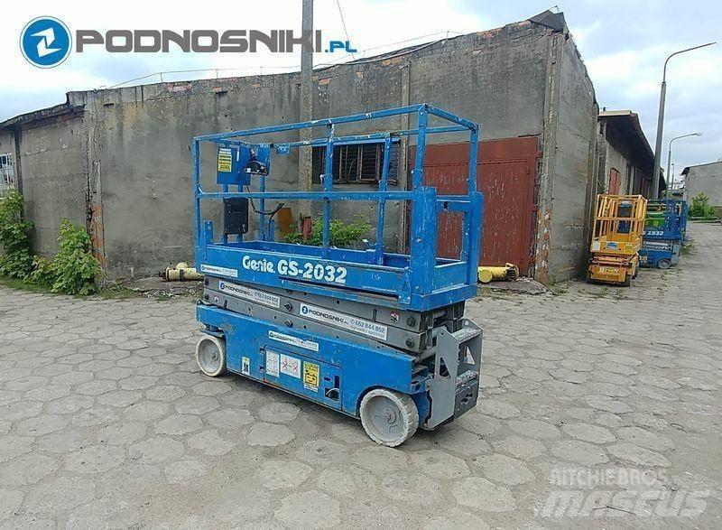 Genie 2032 Підйомники-ножиці
