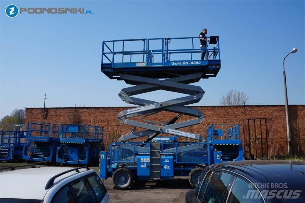 Genie 4390 Підйомники-ножиці