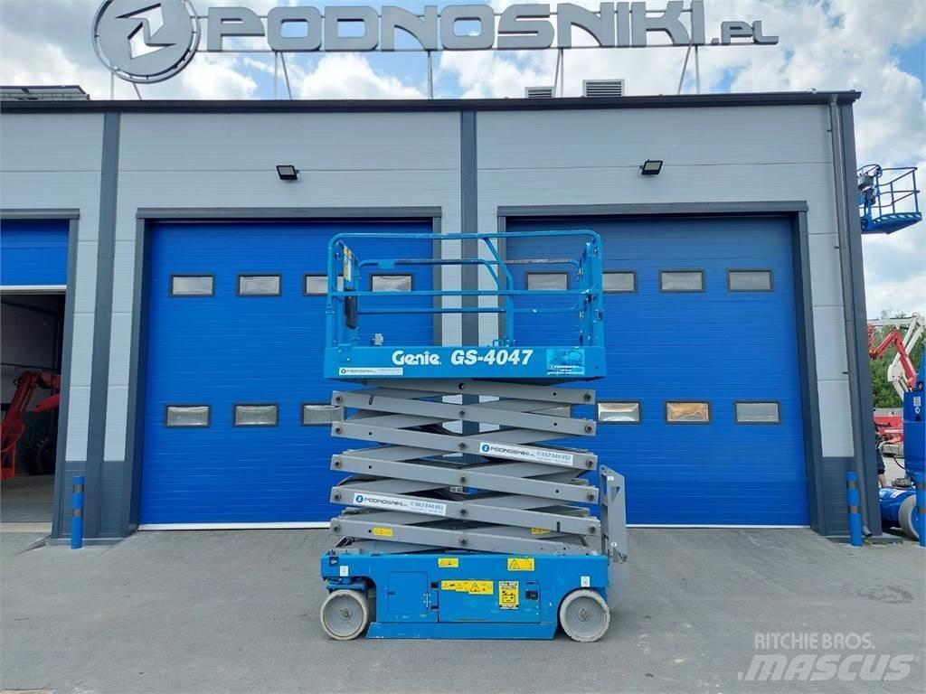 Genie GS-4047 Підйомники-ножиці