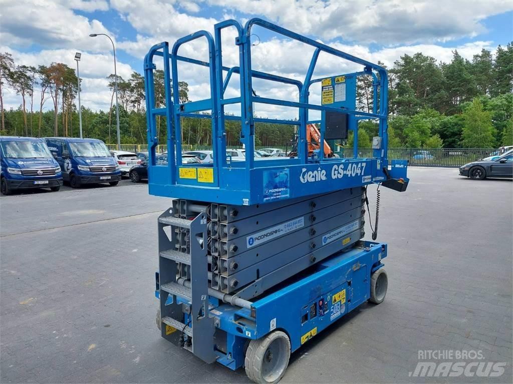 Genie GS-4047 Підйомники-ножиці