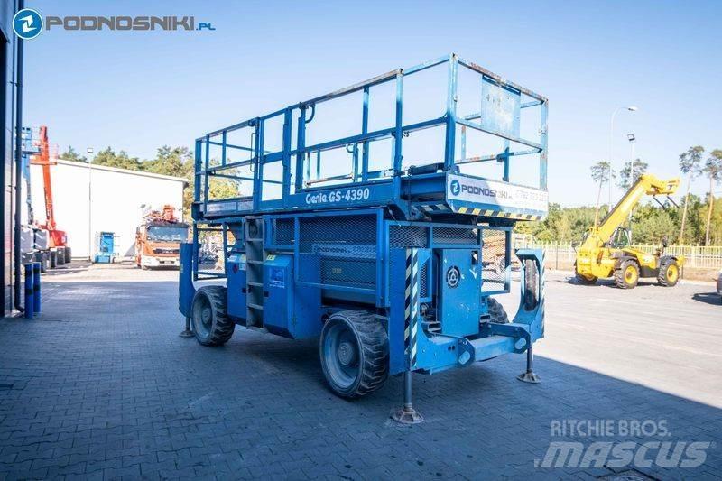 Genie GS-4390 Підйомники-ножиці